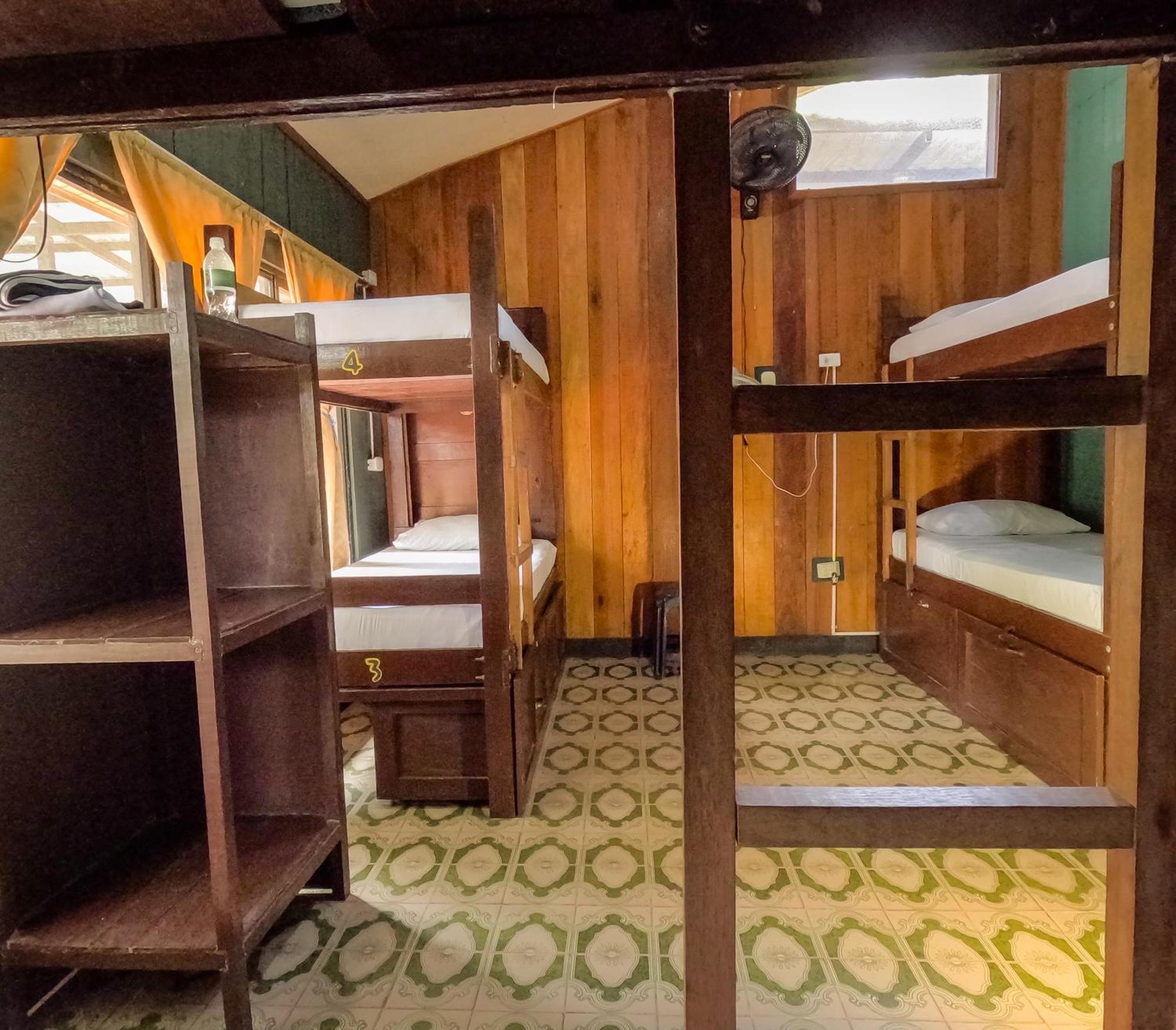Hostel Casa De Las Palmas Tours レティシア エクステリア 写真