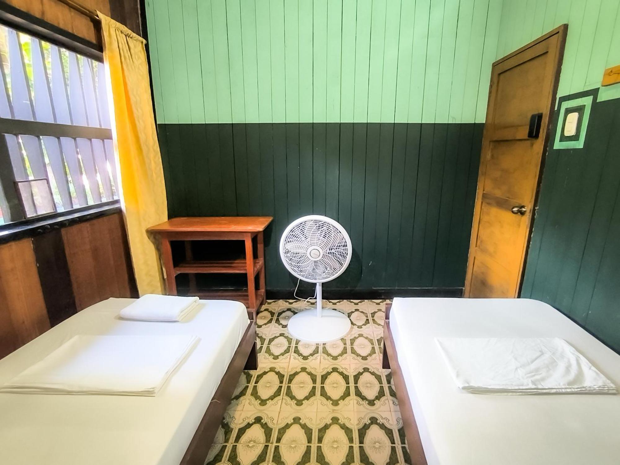Hostel Casa De Las Palmas Tours レティシア エクステリア 写真